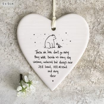 6194  Wobbly round heart-Those we love don't go away